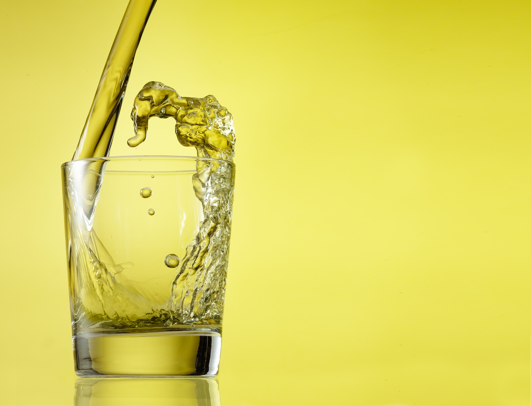 Rocks glass- Whisky- Whisky pour- Henrique Du Tiel